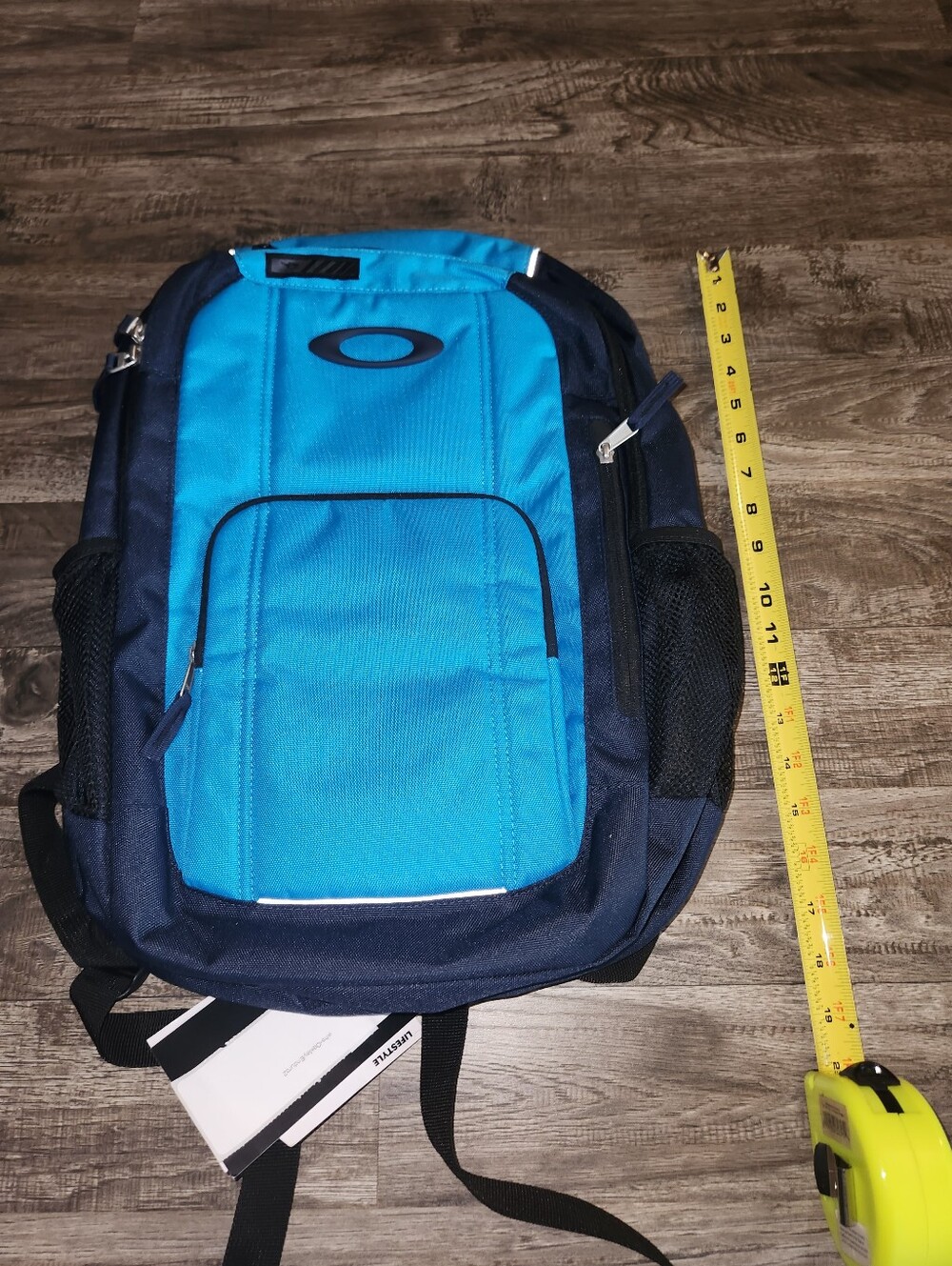 Oakley Enduro Backpack - Picture 5 of 6